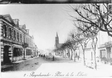 place ou se droule toujours le march